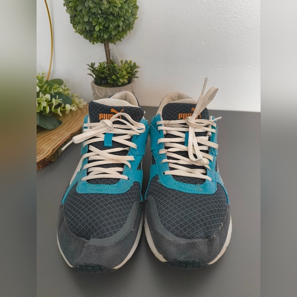 Puma Teal, Gray & White Men's Athletic Sneakers - Picture 2 of 6